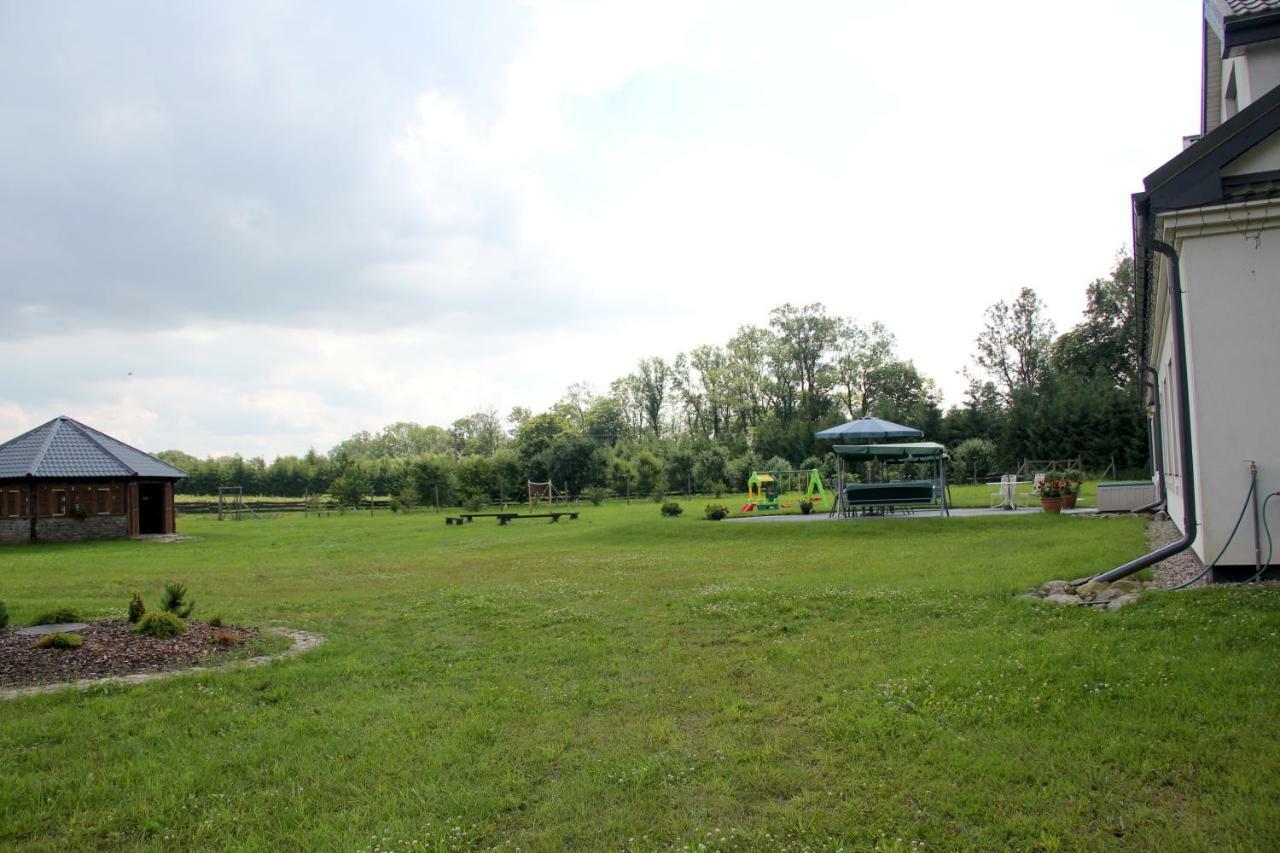 Kantonia Bobolice  外观 照片